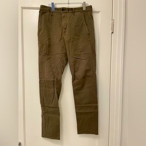 Rag and Bone green chino size 34